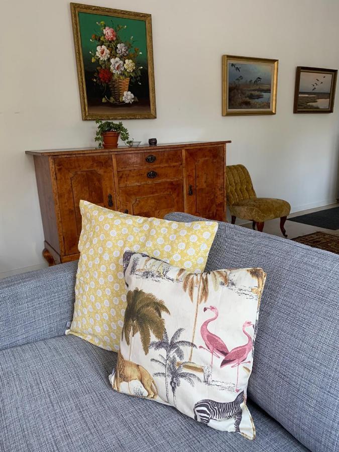 Eds Bruk Basecamp Guest House Edsbruk Bagian luar foto
