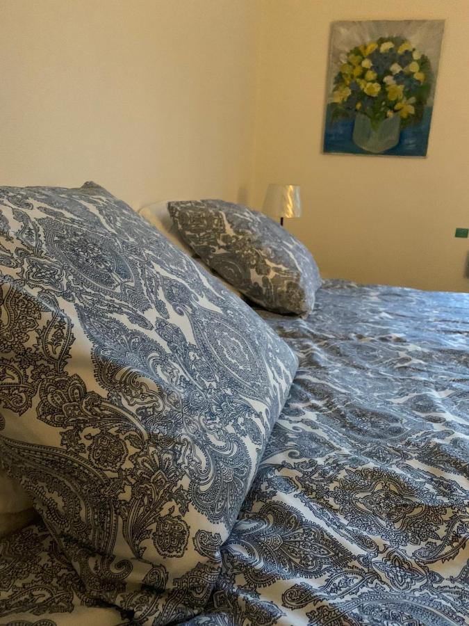 Eds Bruk Basecamp Guest House Edsbruk Bagian luar foto