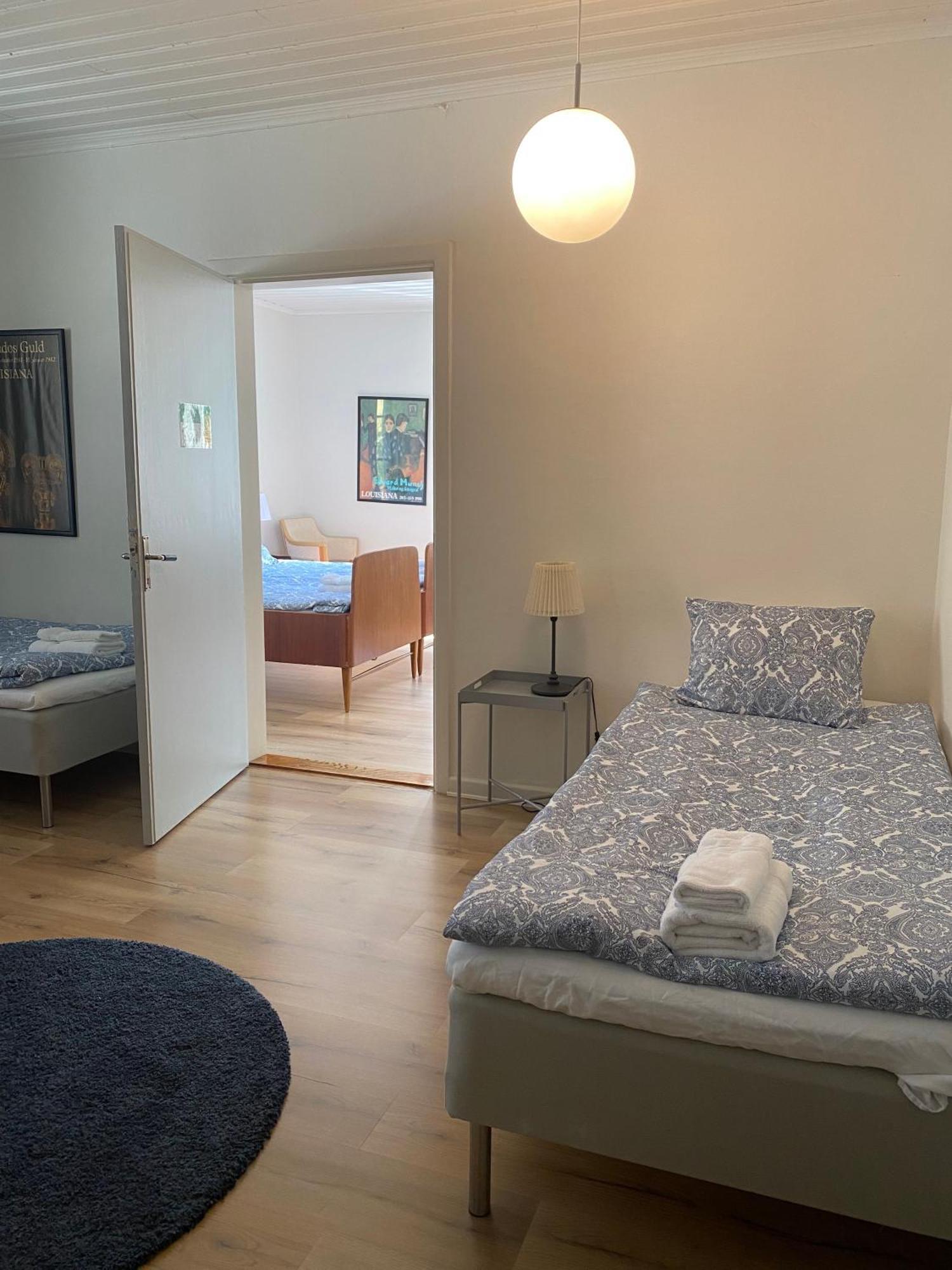 Eds Bruk Basecamp Guest House Edsbruk Bagian luar foto